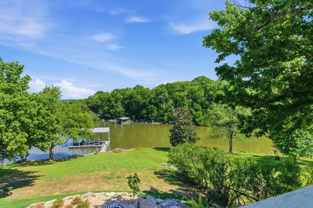 135 Keenan Ln, Mount Juliet, TN 37122