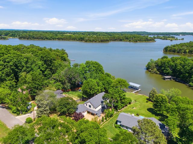 135 Keenan Ln, Mount Juliet, TN 37122