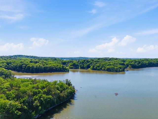 135 Keenan Ln, Mount Juliet, TN 37122