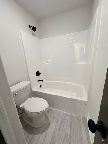 208 Ashley Nicole Avenue, Bonaire, GA 31005