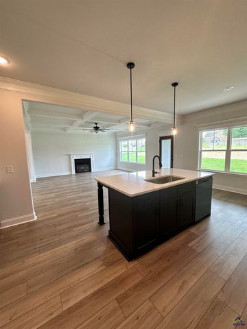 208 Ashley Nicole Avenue, Bonaire, GA 31005