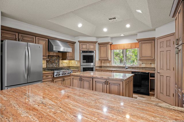 3411 Hunters Walk, San Antonio, TX 78230