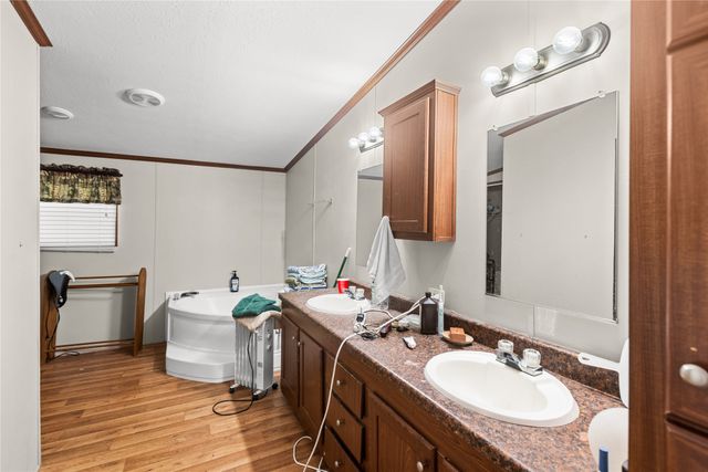 830 Pearce Drive, Pottsboro, TX 75076