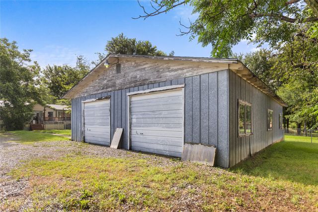 830 Pearce Drive, Pottsboro, TX 75076