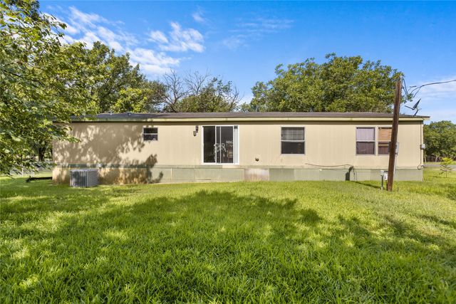 830 Pearce Drive, Pottsboro, TX 75076