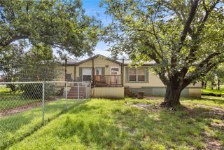 830 Pearce Drive, Pottsboro, TX 75076