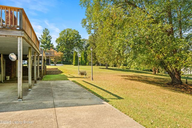 13011 Lost Trail, Goshen, KY 40026