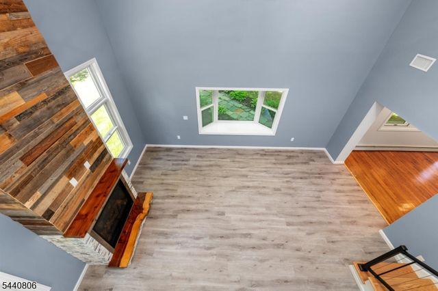 14 Maine Rd, West Milford Twp., NJ 07421