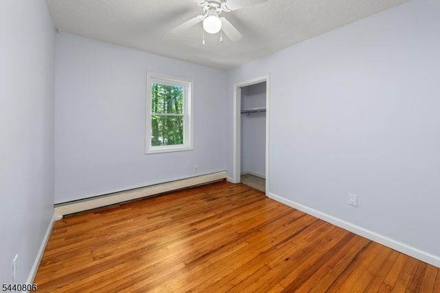 14 Maine Rd, West Milford Twp., NJ 07421