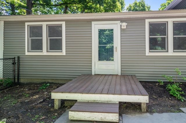 14 Maine Rd, West Milford Twp., NJ 07421