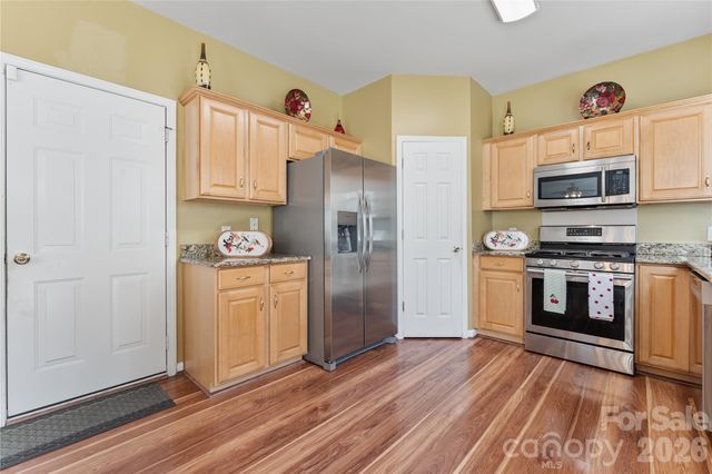 2723 Old Ironside Drive, Charlotte, NC 28213