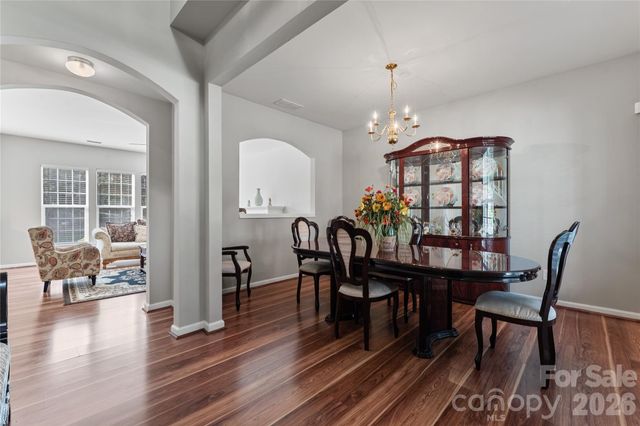 2723 Old Ironside Drive, Charlotte, NC 28213