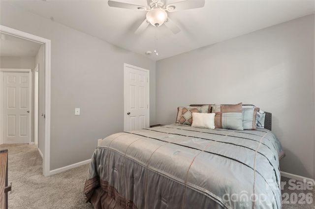 2723 Old Ironside Drive, Charlotte, NC 28213