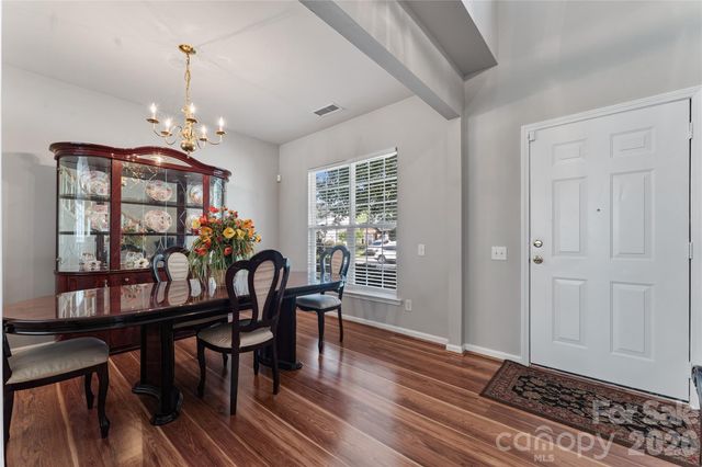 2723 Old Ironside Drive, Charlotte, NC 28213