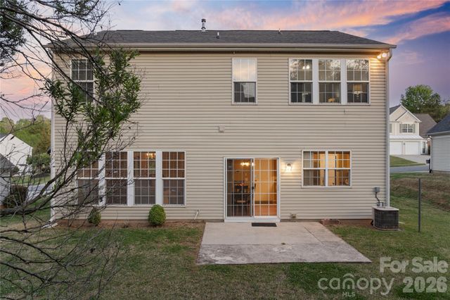 2723 Old Ironside Drive, Charlotte, NC 28213