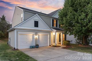 2723 Old Ironside Drive, Charlotte, NC 28213
