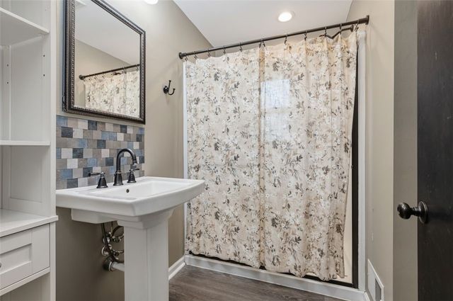 114 Hodil Ter, Indiana Twp, PA 15238
