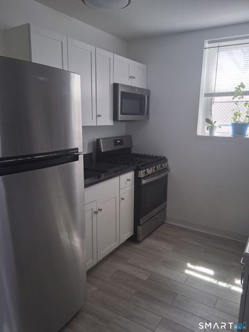 1 Walter Avenue 42, Norwalk, CT 06851