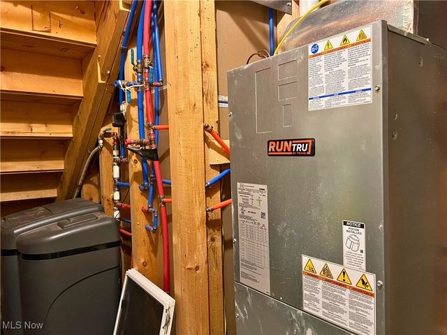 211 N Saint Clairsville Road, Port Washington, OH 43837