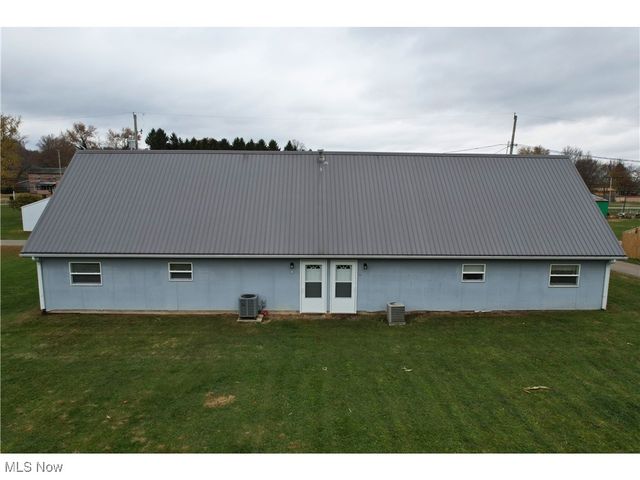 211 N Saint Clairsville Road, Port Washington, OH 43837