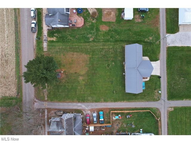 211 N Saint Clairsville Road, Port Washington, OH 43837