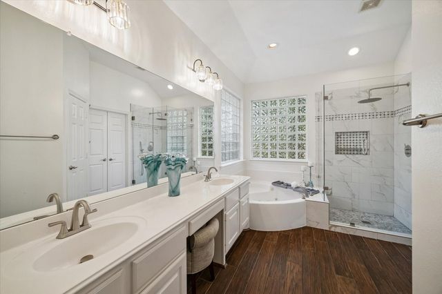 2803 Maple Bend Drive, Kingwood, TX 77345