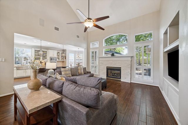 2803 Maple Bend Drive, Kingwood, TX 77345
