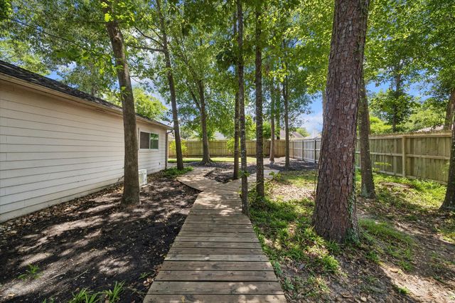 2803 Maple Bend Drive, Kingwood, TX 77345