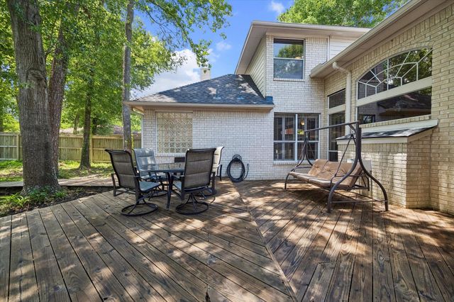 2803 Maple Bend Drive, Kingwood, TX 77345