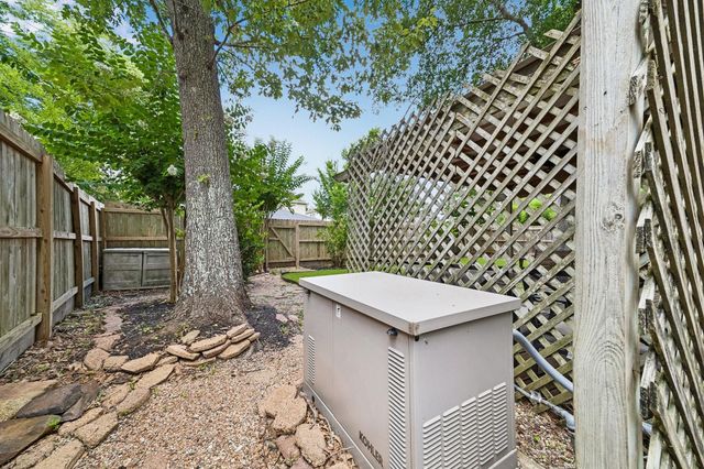 2803 Maple Bend Drive, Kingwood, TX 77345