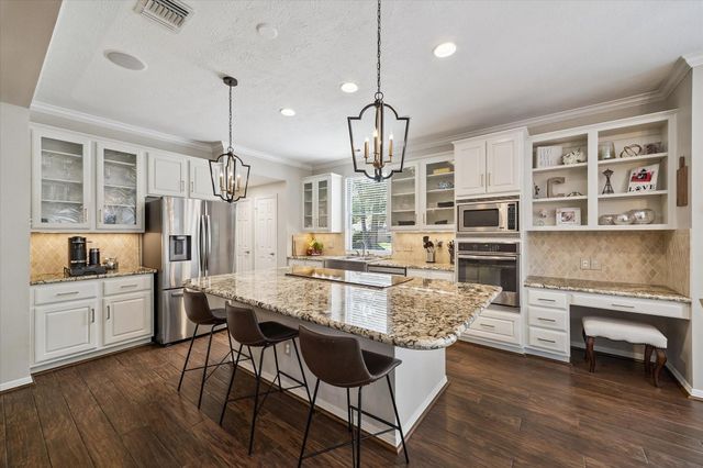 2803 Maple Bend Drive, Kingwood, TX 77345