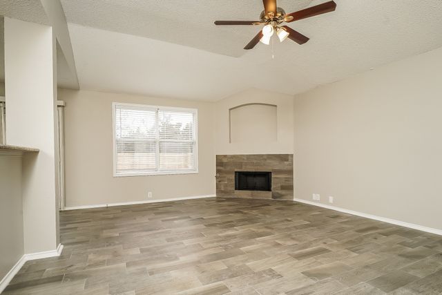 234 Fordham Drive, Glenn Heights, TX 75154