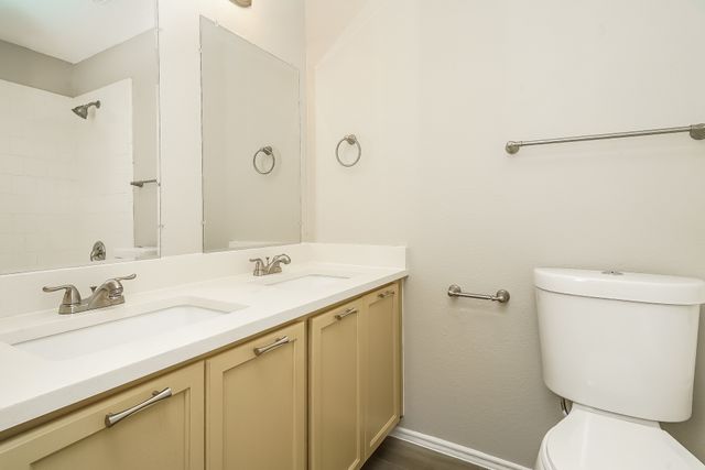 234 Fordham Drive, Glenn Heights, TX 75154