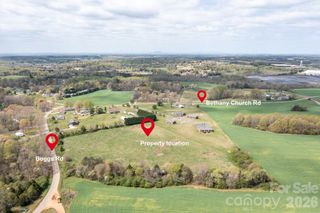 1727 Boggs Road, Claremont, NC 28610