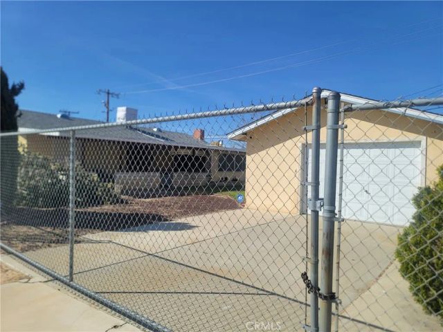 21000 79th, California City, CA 93505