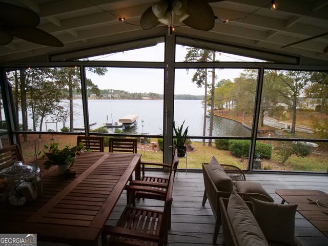125 River Lake Court, Eatonton, GA 31024