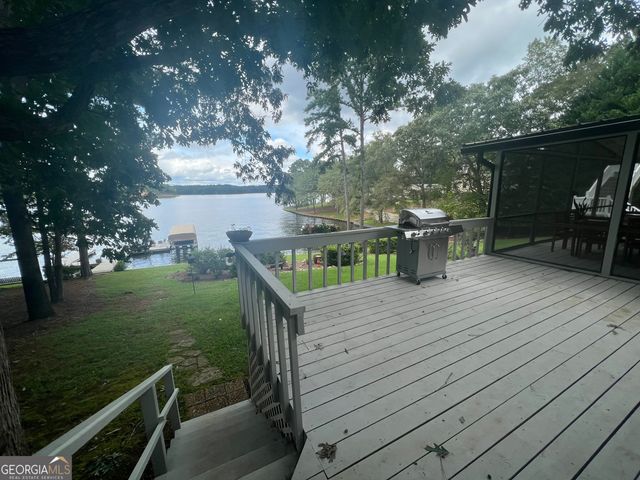 125 River Lake Court, Eatonton, GA 31024