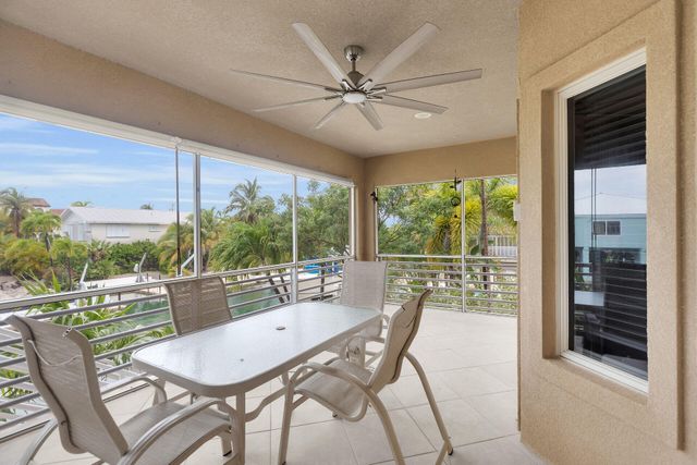 860 Lagoon Drive, Summerland Key, FL 33042