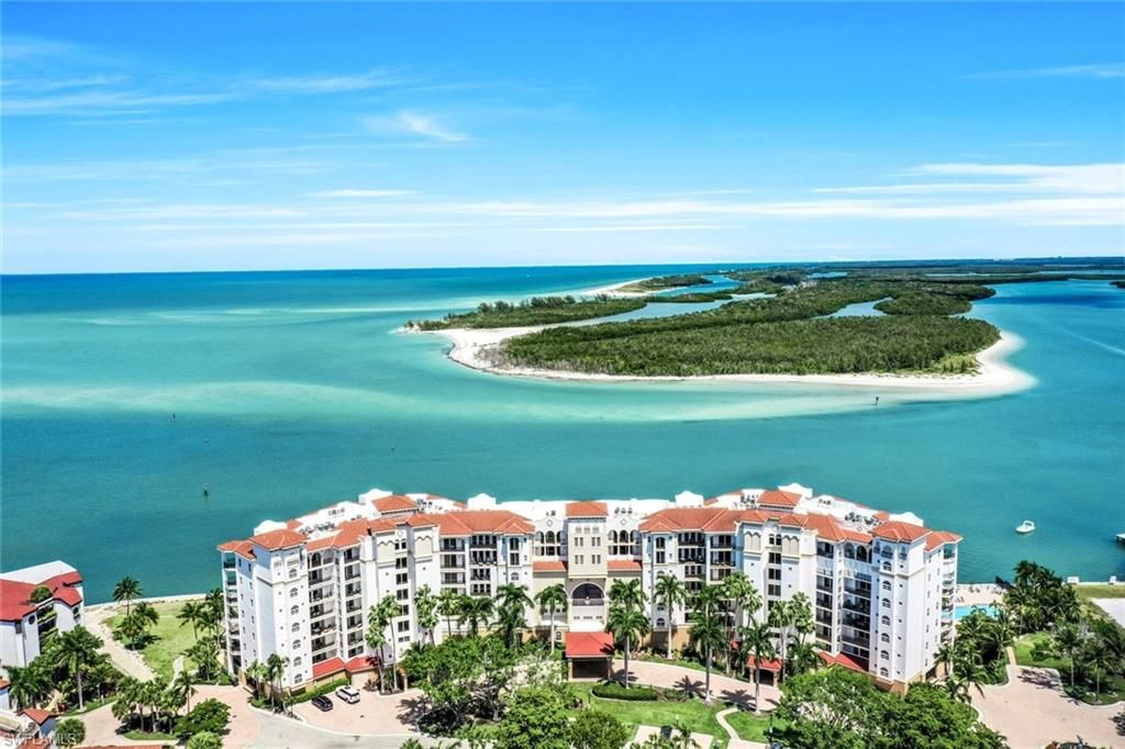 700 La Peninsula BLVD 206, NAPLES, FL 34113 — exterior