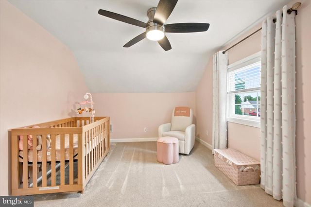19 NEWINGTON DR, Hatboro, PA 19040