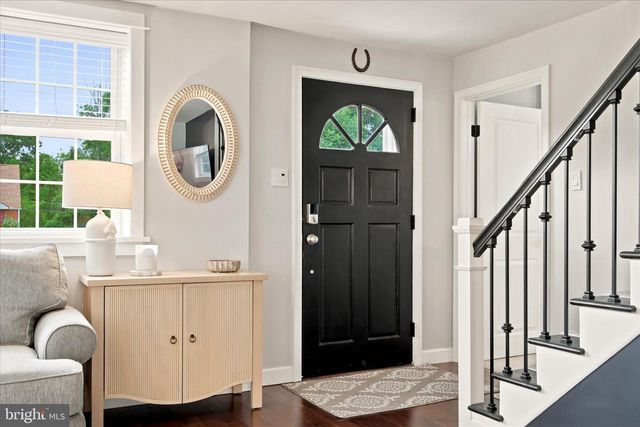 19 NEWINGTON DR, Hatboro, PA 19040