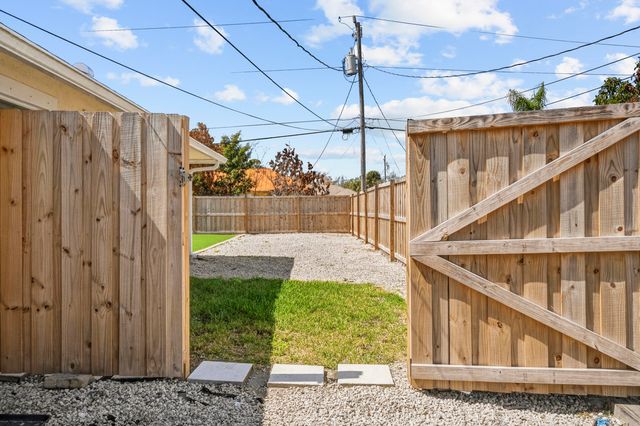 2526 SW Abney Street, Port St. Lucie, Port St Lucie, FL 34953