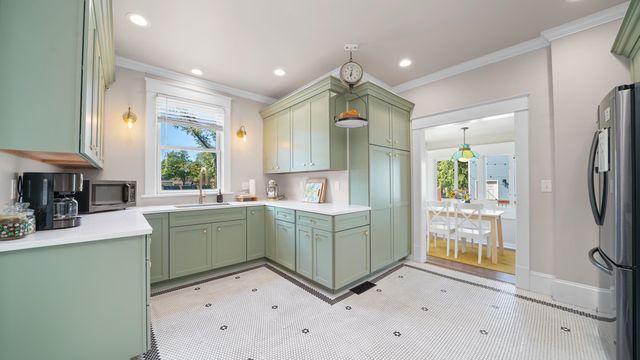 805 N 7th Street, Grand Junction, CO 81501