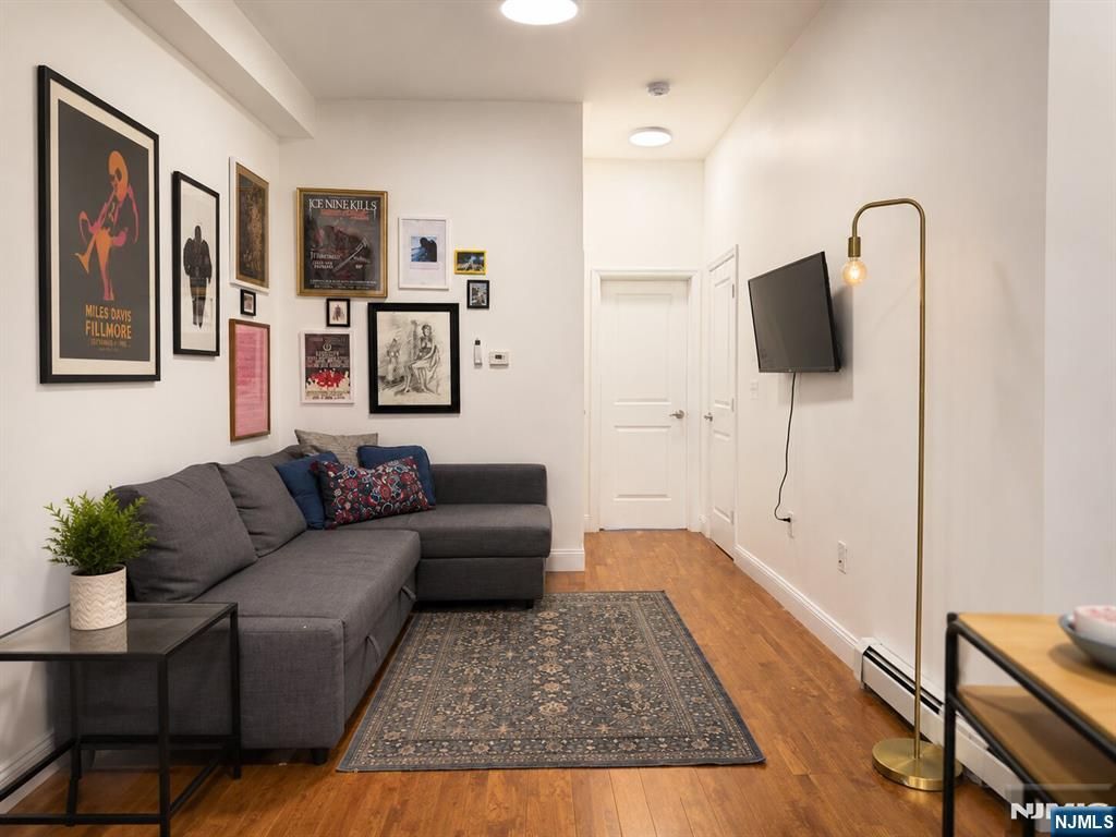 76 Hutton Street 3, Jersey City, NJ 07307