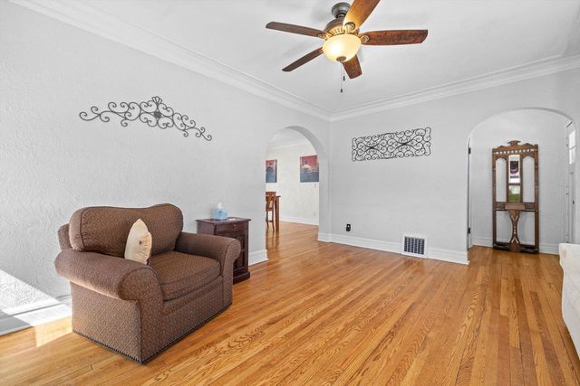 7536 28th AVENUE, Kenosha, WI 53143