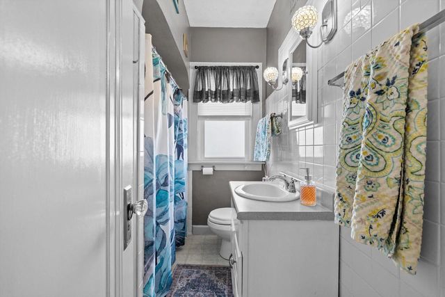 7536 28th AVENUE, Kenosha, WI 53143