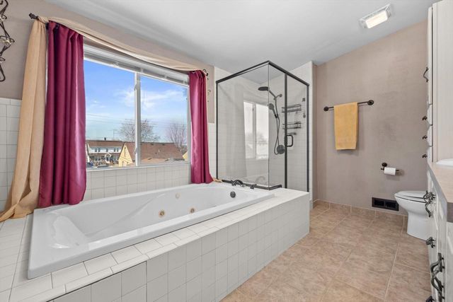 7536 28th AVENUE, Kenosha, WI 53143