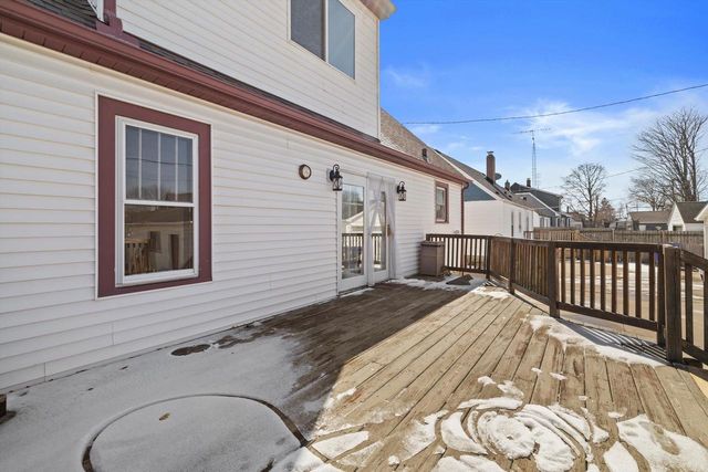 7536 28th AVENUE, Kenosha, WI 53143