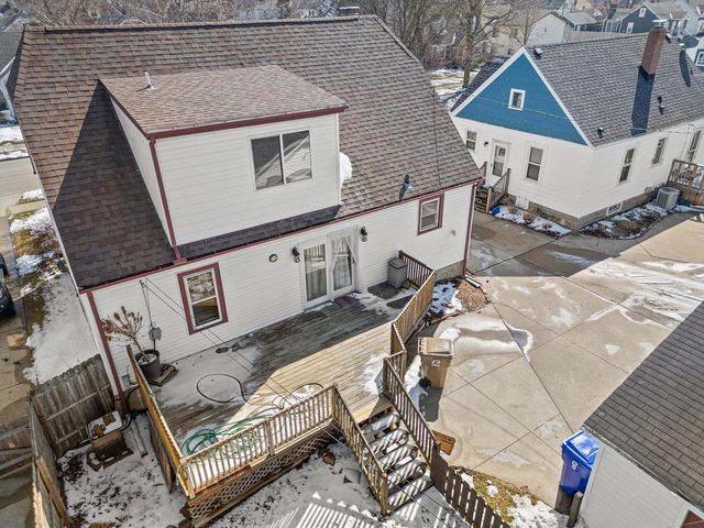 7536 28th AVENUE, Kenosha, WI 53143