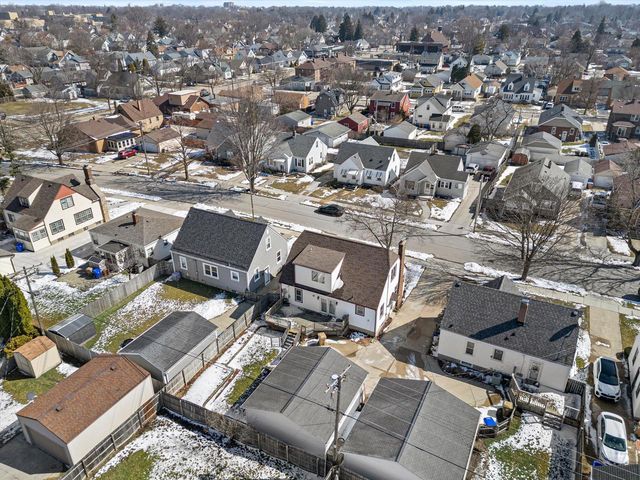 7536 28th AVENUE, Kenosha, WI 53143